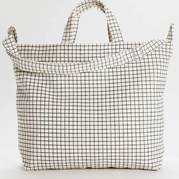 Baggu Handbags - Baggu Horizontal Zip Duck Bag